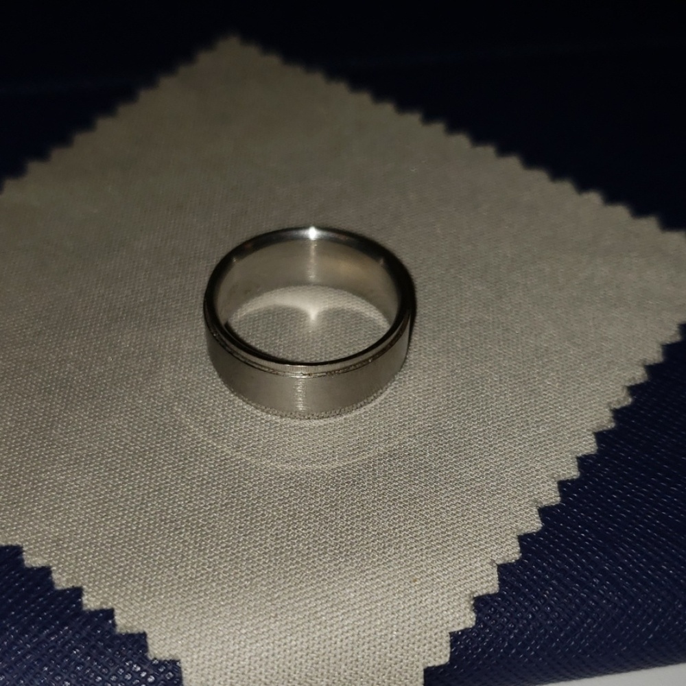 Stainless steel ring